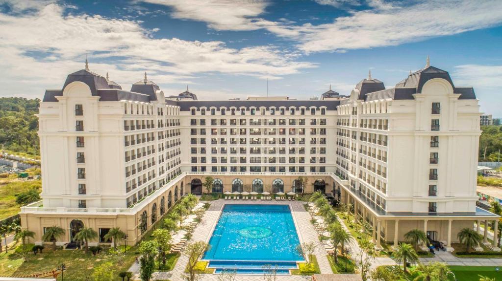 Holiday Phu Quoc