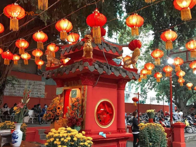 Các Loại Hình Thuê Hướng dẫn viên tại Chùa Ngọc Hoàng (Phước Hải Tự) TPHCM