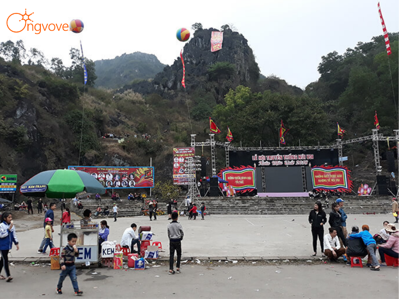 Giá Tour Núi Voi - Chùa Chiều 1 Ngày