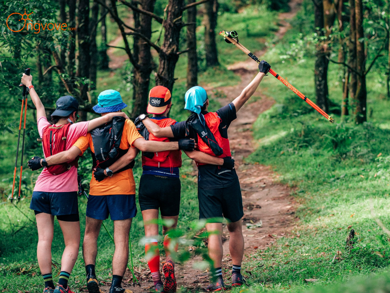 Trekking khám phá đỉnh Hàm Lợn và cảnh quan xung quanh