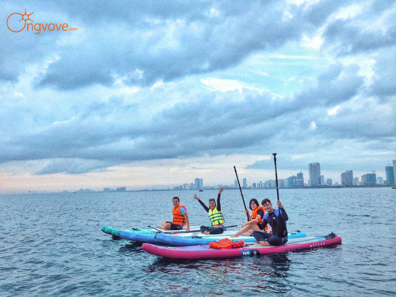 Vì Sao Chèo SUP/Kayak Lại "Hot Hòn Họt" Ở Đà Nẵng?