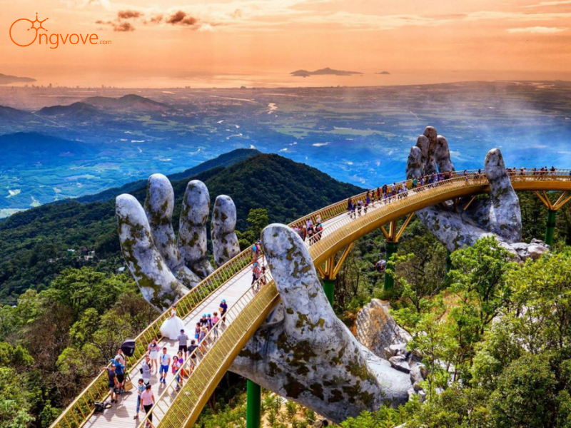Vì Sao Tour Bà Nà Hills Có Buffet Lại "Được Lòng" Đến Thế?