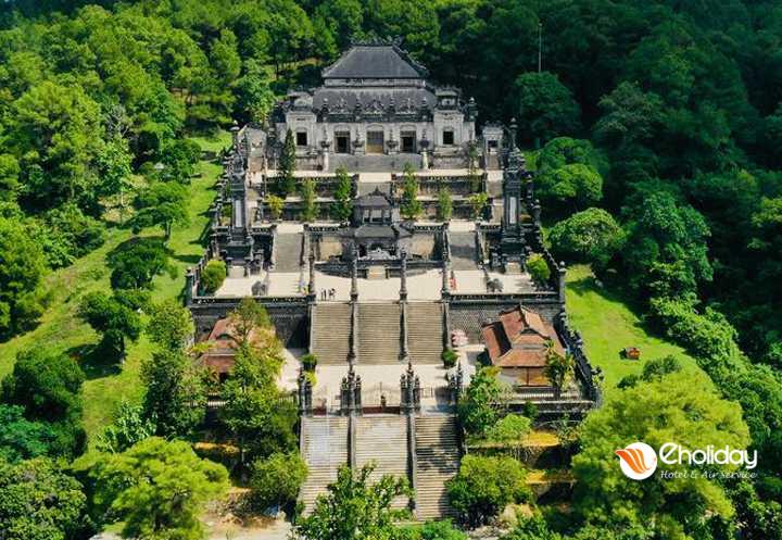 Các lăng tẩm Huế