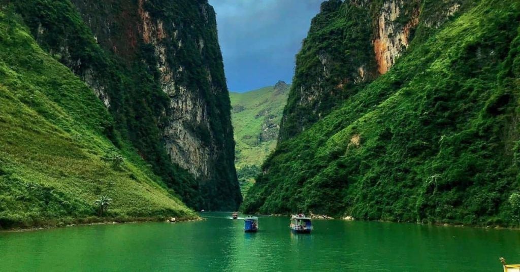 Sông Nho Quế – Viên ngọc xanh biếc giữa núi rừng Hà Giang