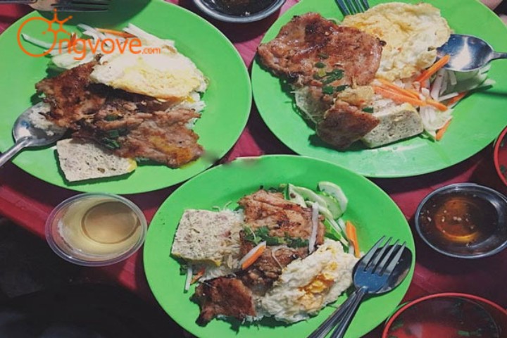 Quán cơm tấm Huỳnh Nhu