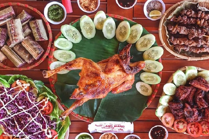 Bon Lang Biang Village – Gà nướng cơm lam Đà Lạt 