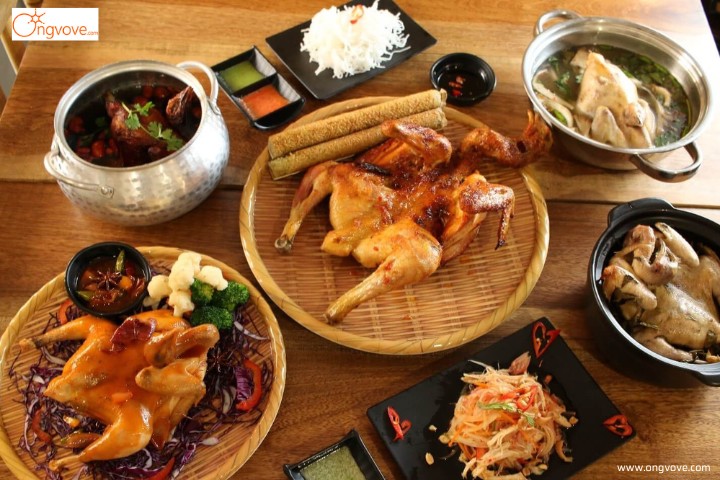 Cát Lam Thôn – Gà Nướng Cơm Lam Đà Lạt