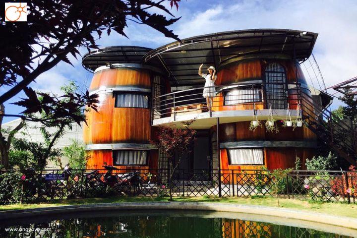 Homestay thùng rượu vang