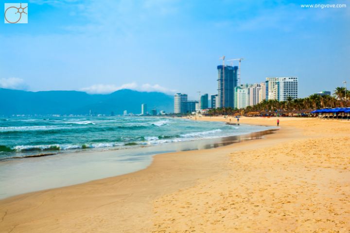 Bãi biển Mỹ Khê