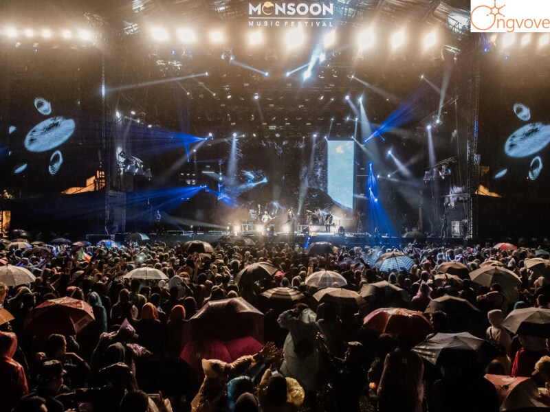 Những điều hấp dẫn chỉ có ở show ca nhạc tại Nhà Văn Hóa Thanh Niên