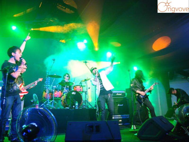 Lưu ý trải nghiệm Show ca nhạc tại Cargo Bar