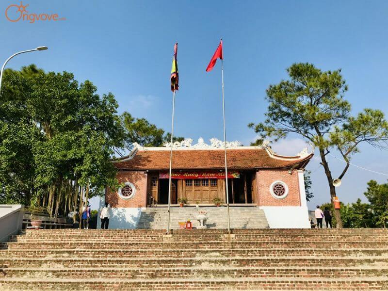 Bảo vệ môi trường tự nhiên tại Núi Dành