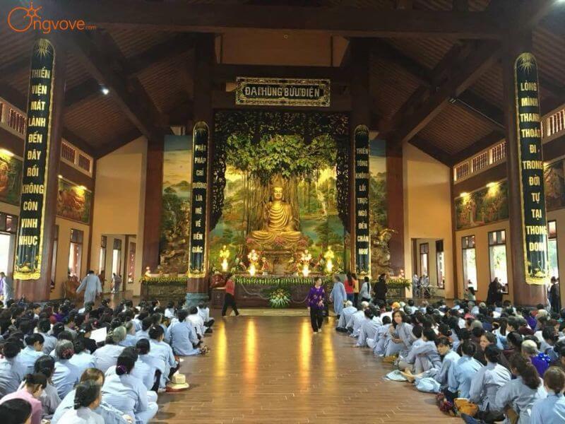 Các hoạt động và khóa tu tại Thiền viện Trúc Lâm Phượng Hoàng