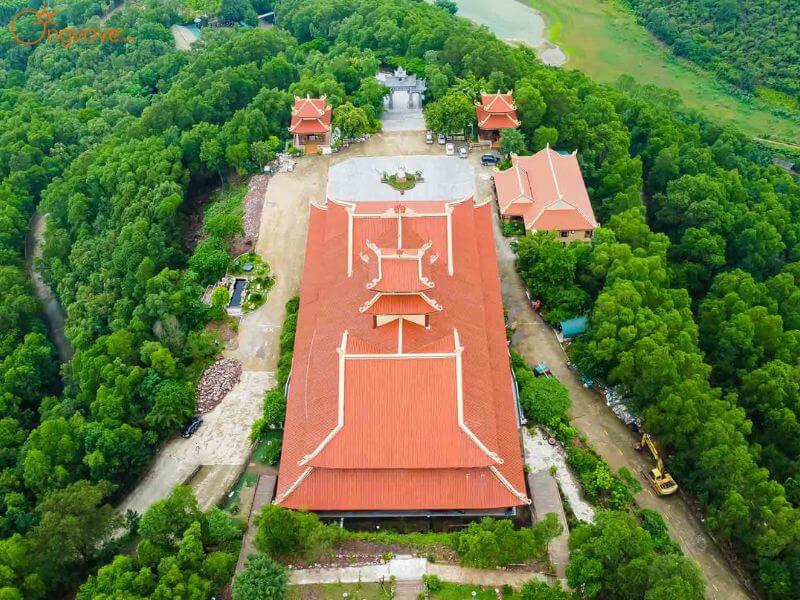 Sử dụng các dịch vụ du lịch "Thiền viện Trúc Lâm Phượng Hoàng" tại nền tảng Ong Vò Vẽ Travel