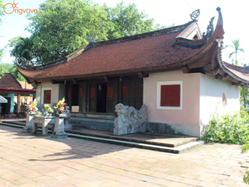 Khám phá kiến trúc của Miếu Vua Bà Bắc Giang