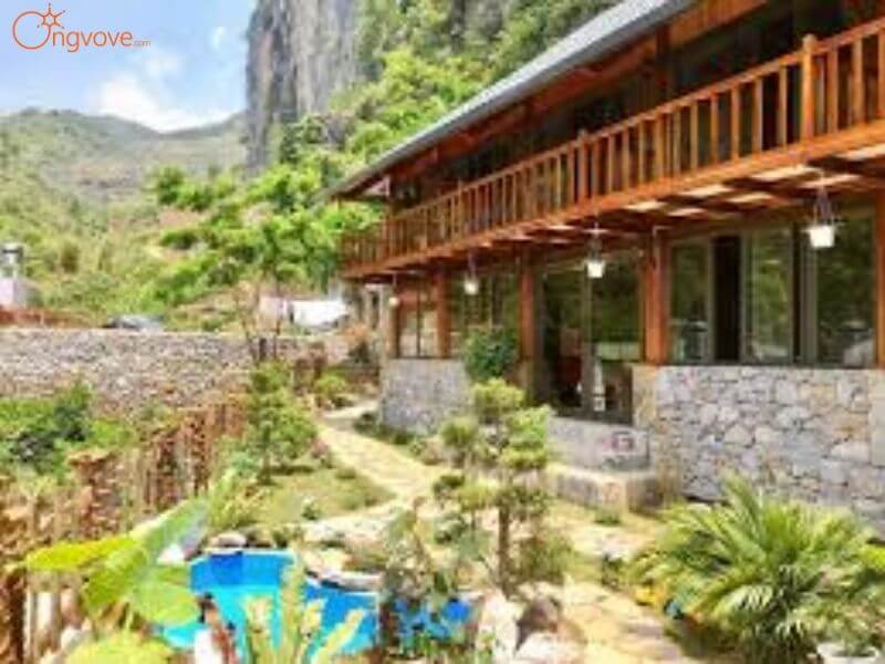 Hướng Dẫn Du Lịch Tại Phố cổ Đồng Văn Hà Giang