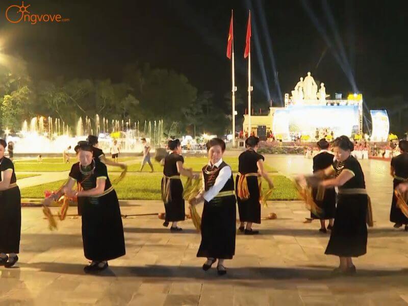 Văn hóa và lễ hội dân tộc ở Cột Mốc 0km Hà Giang