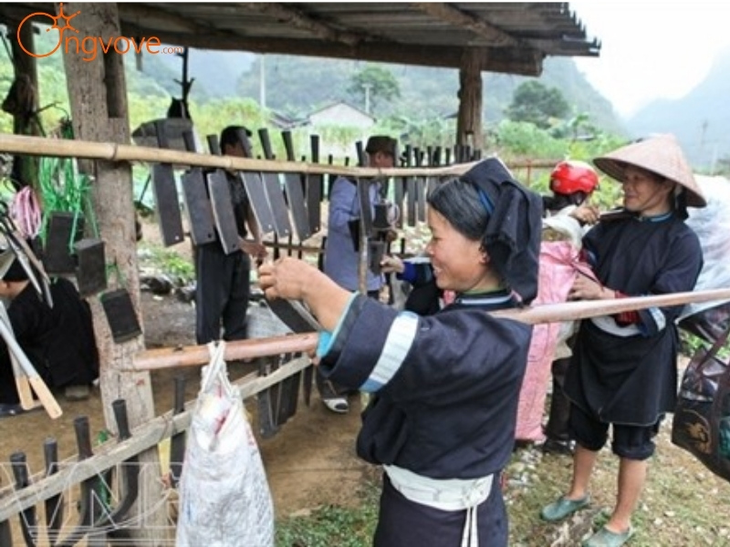 Làng Rèn Phúc Sen Nổi Tiếng Với Sản Phẩm Rèn Chất Lượng