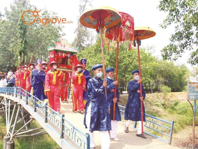 Hành Trình Tự Túc Đến Lăng Mộ Quan Lớn Trà Vong
