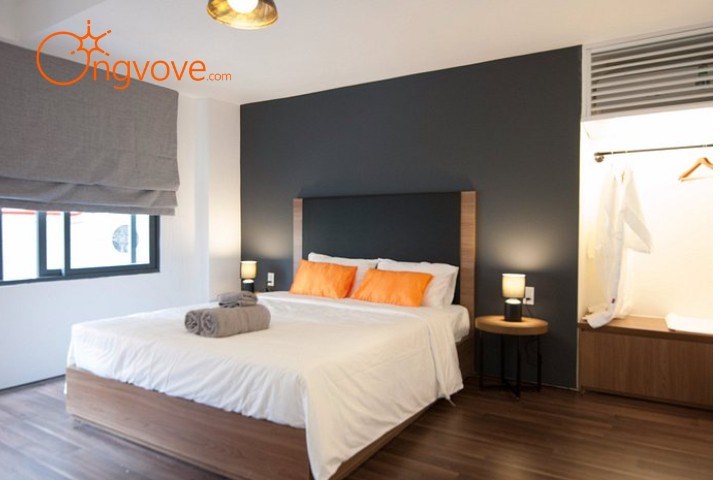 6. The Junction Hotel