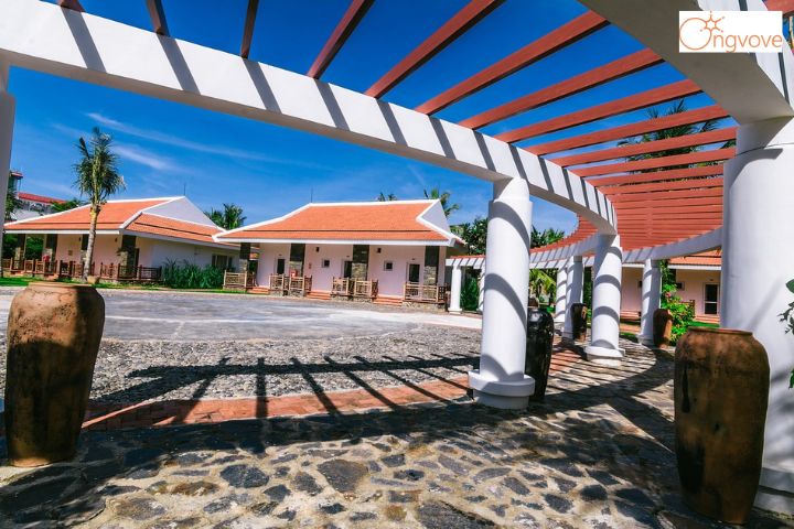 Ninh Thuận Retreat