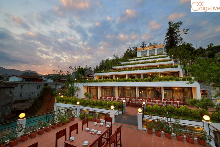 Sapa Village Hotel