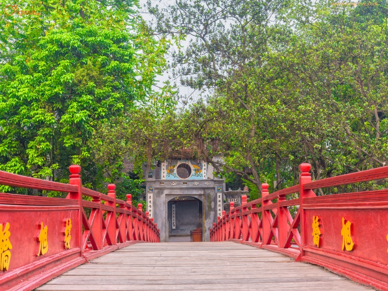 Giới Thiệu Các Khu Vực Trong Đền Ngọc Sơn