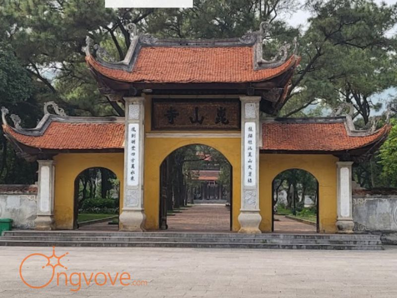 Kiến trúc và không gian tâm linh tại Đền Kiếp Bạc
