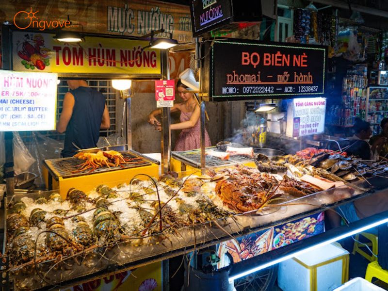 Giờ Mở Cửa Của Chợ Hồ Thị Kỷ