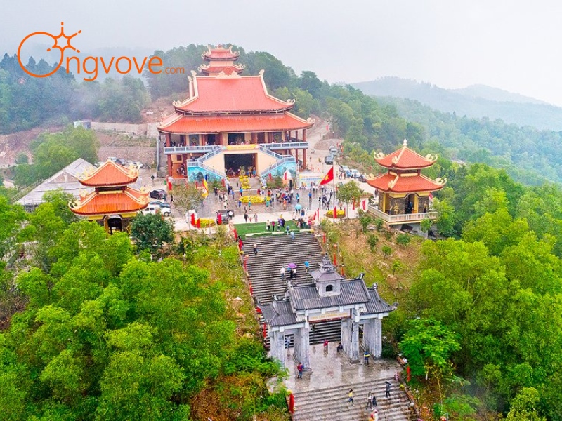 doi-net-ve-thien-vien-truc-lam-phuong-hoang-bac-giang