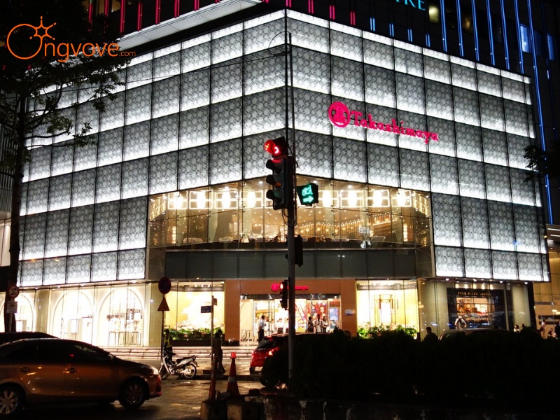 Vì Sao Takashimaya Là Điểm Đến Lý Tưởng Tại Quận 1