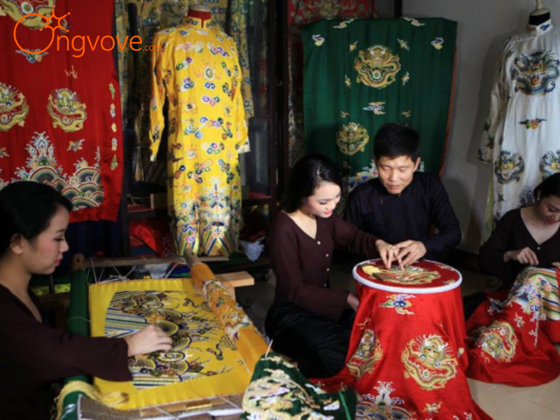 Sử Dụng Các Dịch Vụ Du Lịch Làng nghề Thanh Hà Tại Nền Tảng Ong Vò Vẽ Travel