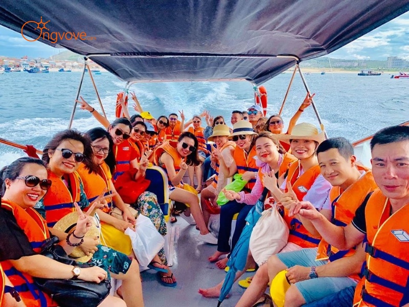 Các Loại Hình Tour Đa Dạng Tại Ninh Chữ